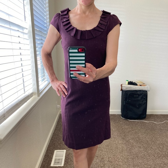 Rich burgundy, lined, J Crew A-line dress, 100% Italian wool S 2 - Picture 1 of 2